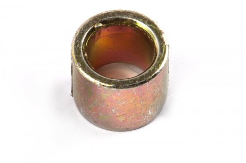 Втулка оси переднего колеса, левая, сталь D2. D4